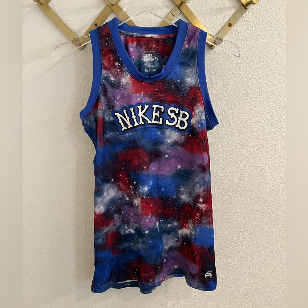 Nike SB Galaxy Jersey Tank Top Youth XL